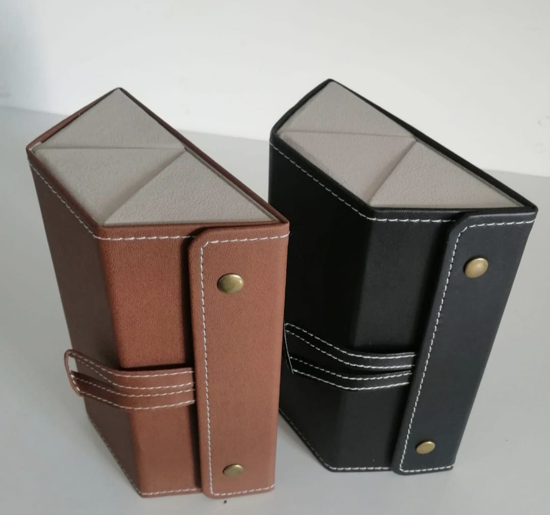 Organizador 3 Lugares em Couro Sintético – Compacto, Elegante e Funcional