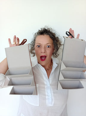 Organizador Multiuso com 4 Compartimentos em Acrílico Transparente Premium – Gloss Eyevewear