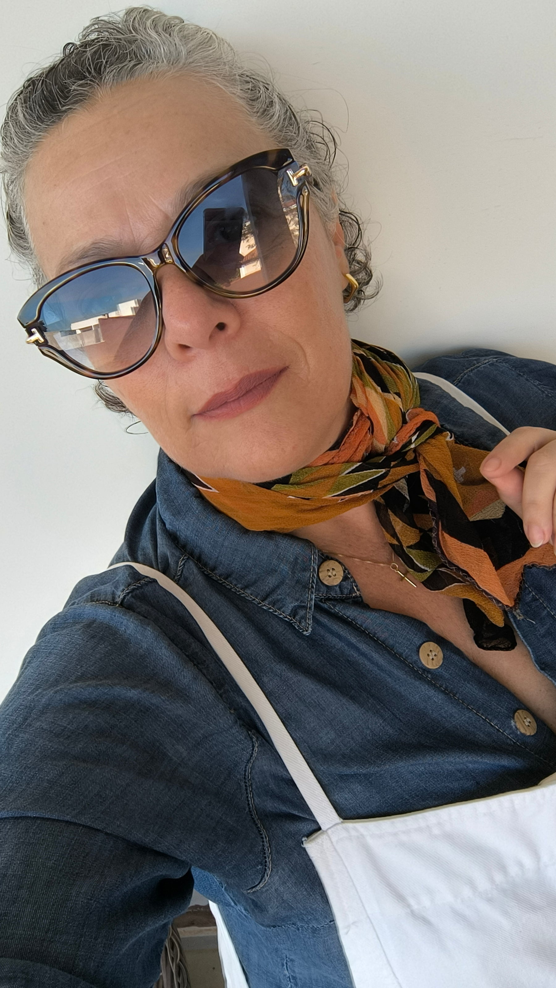 Óculos de Sol Feminino Gatinho Grande em Acetato com Lente Cosmética Degradê – Gloss