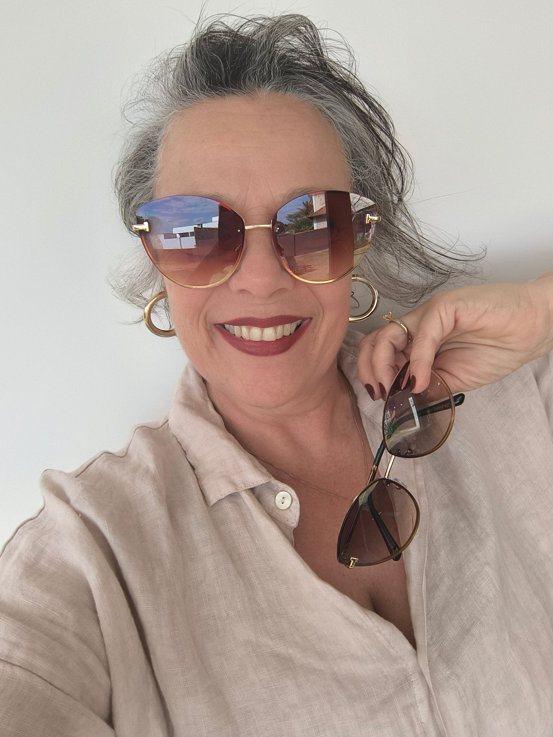 Óculos de Sol Feminino Gatinho sem Armação com Lente Marrom/ Cinza Premium - Gloss Eyewear