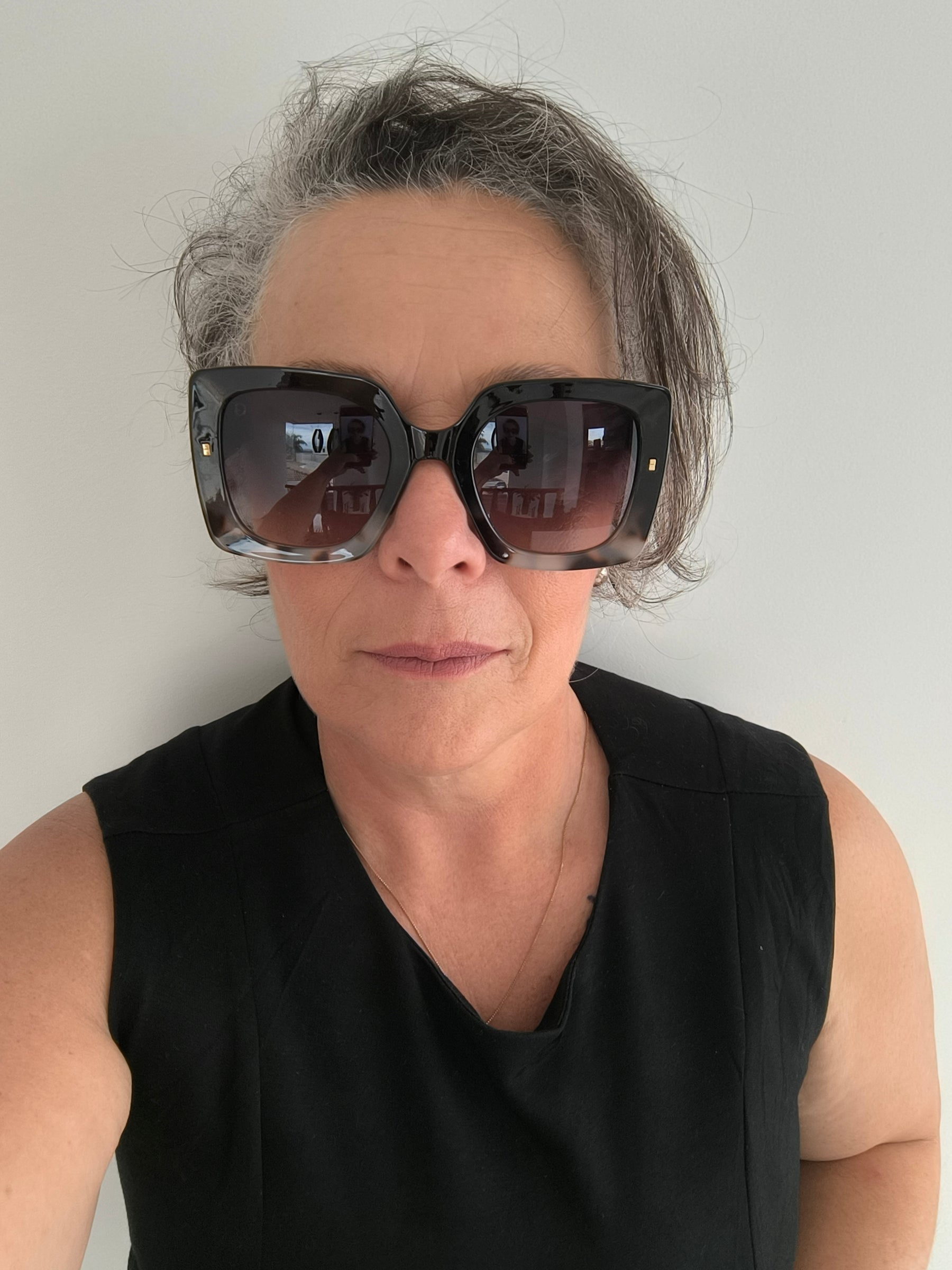 Óculos de Sol Feminino Quadrado Grande em Acetato – Gloss