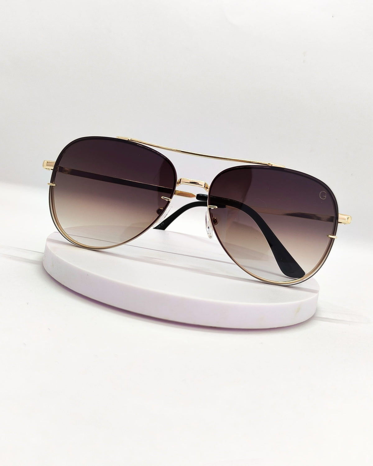 Óculos de Sol Feminino Aviador em Metal Dourado – Gloss