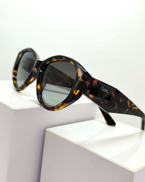 Óculos de Sol Feminino Slim Oval em Acetato Polarizado – Gloss