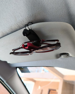 Porta Óculos de Carro Universal Clip Reforçado em ABS e Couro – Clip Car Gloss Eyevewear