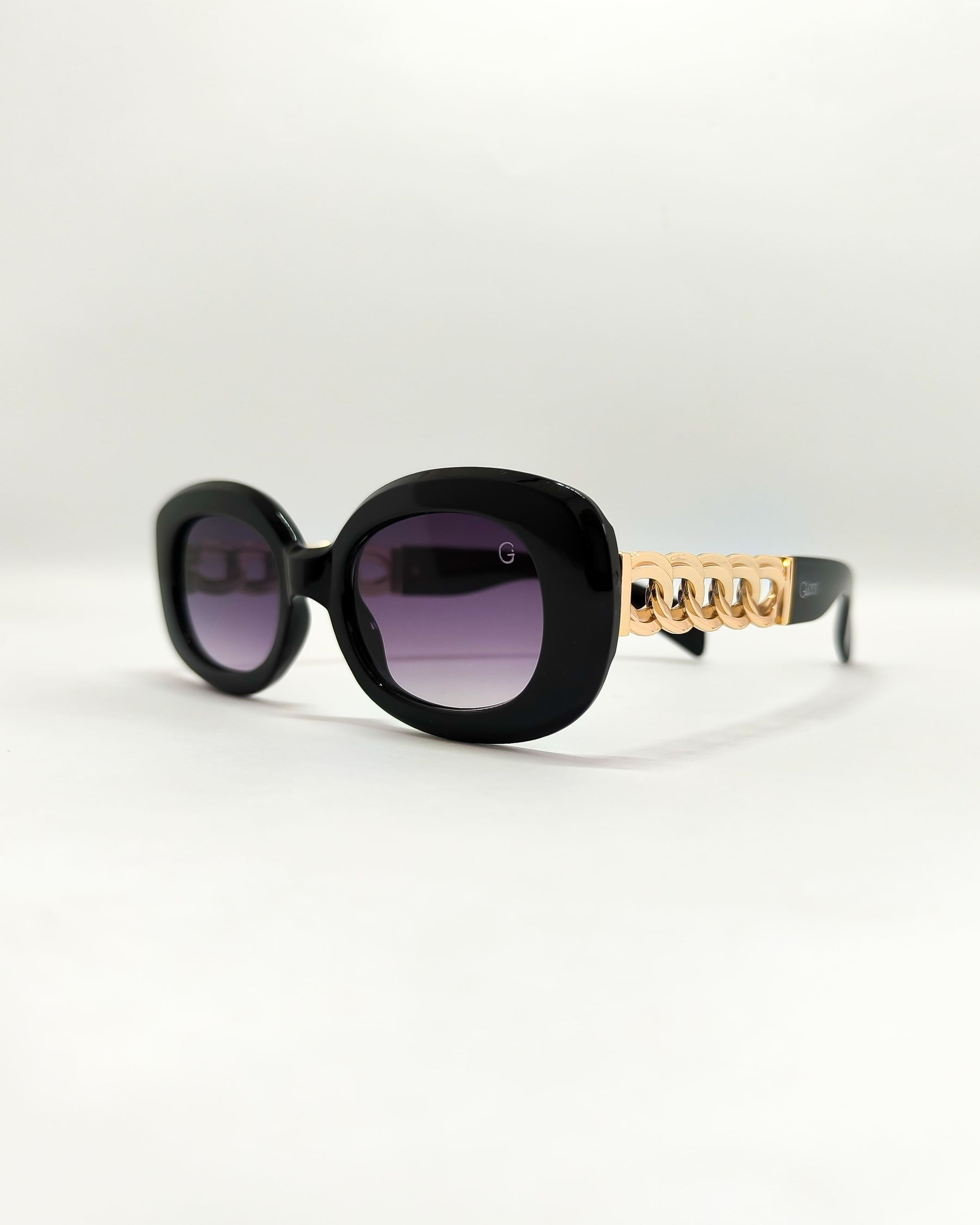 Óculos de Sol Feminino Slim com Haste em Correntaria em Metal Dourado Premium - Gloss Eyewear