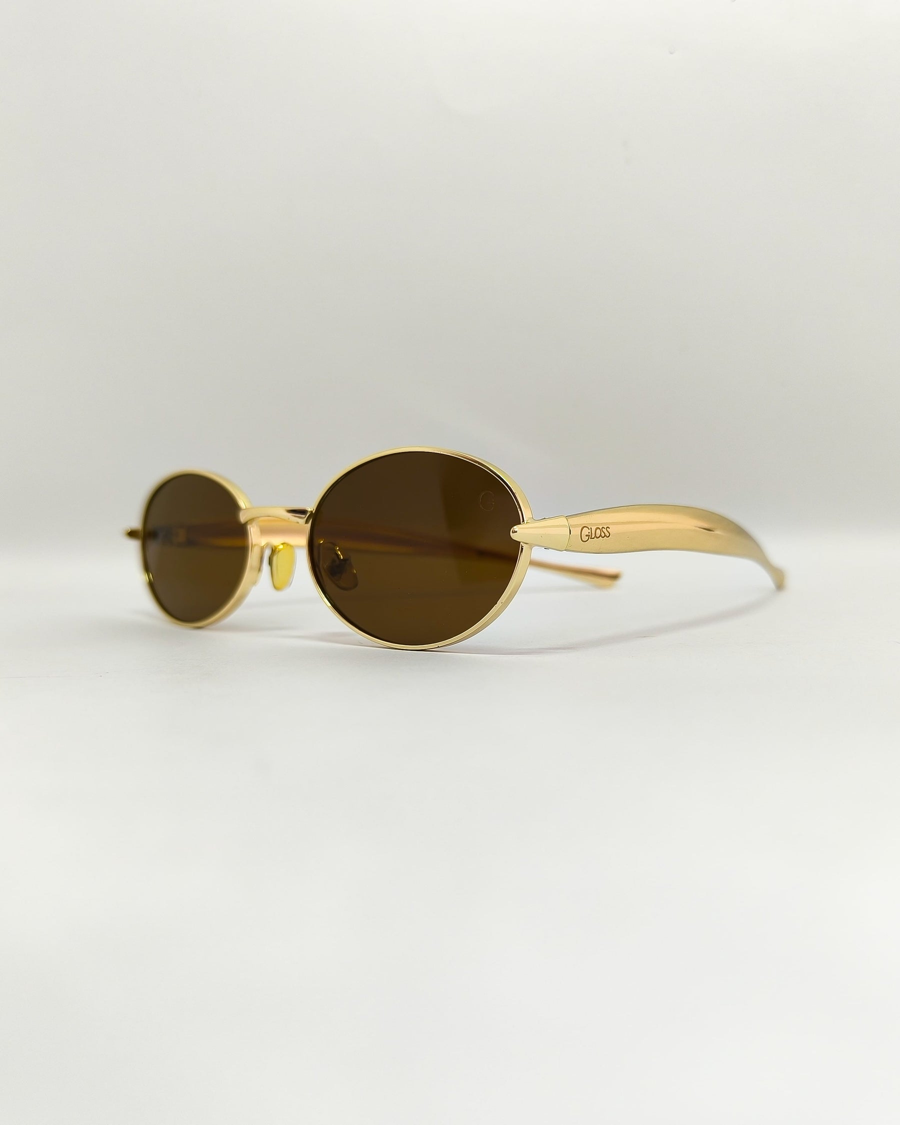 Óculos de Sol Feminino Slim com Lentes Castor e Escura em Metal Dourado Premium - Gloss Eyewear