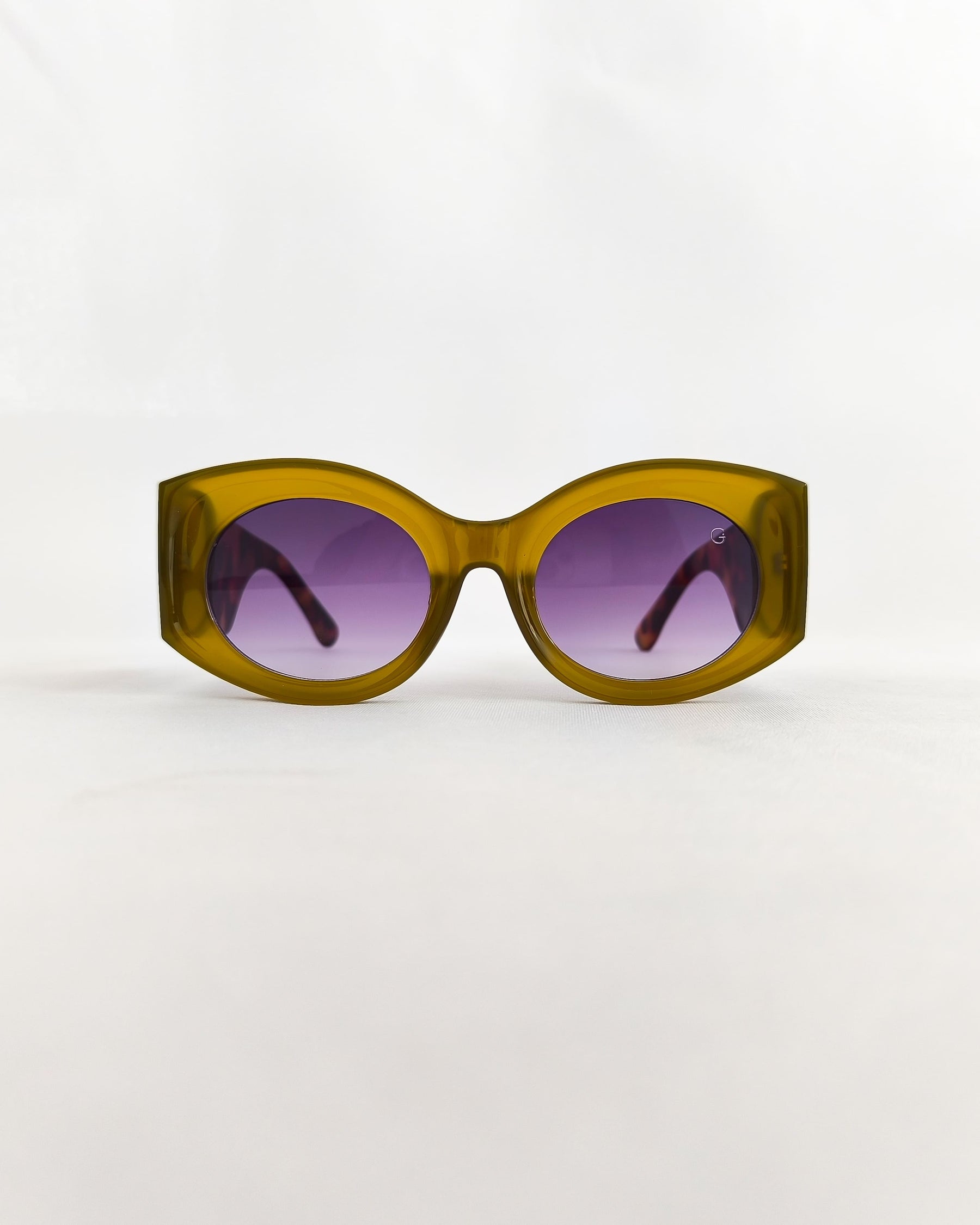 Óculos de Sol Feminino Bold Verde Oliva com Hastes Animal Print Premium - Gloss Eyewear