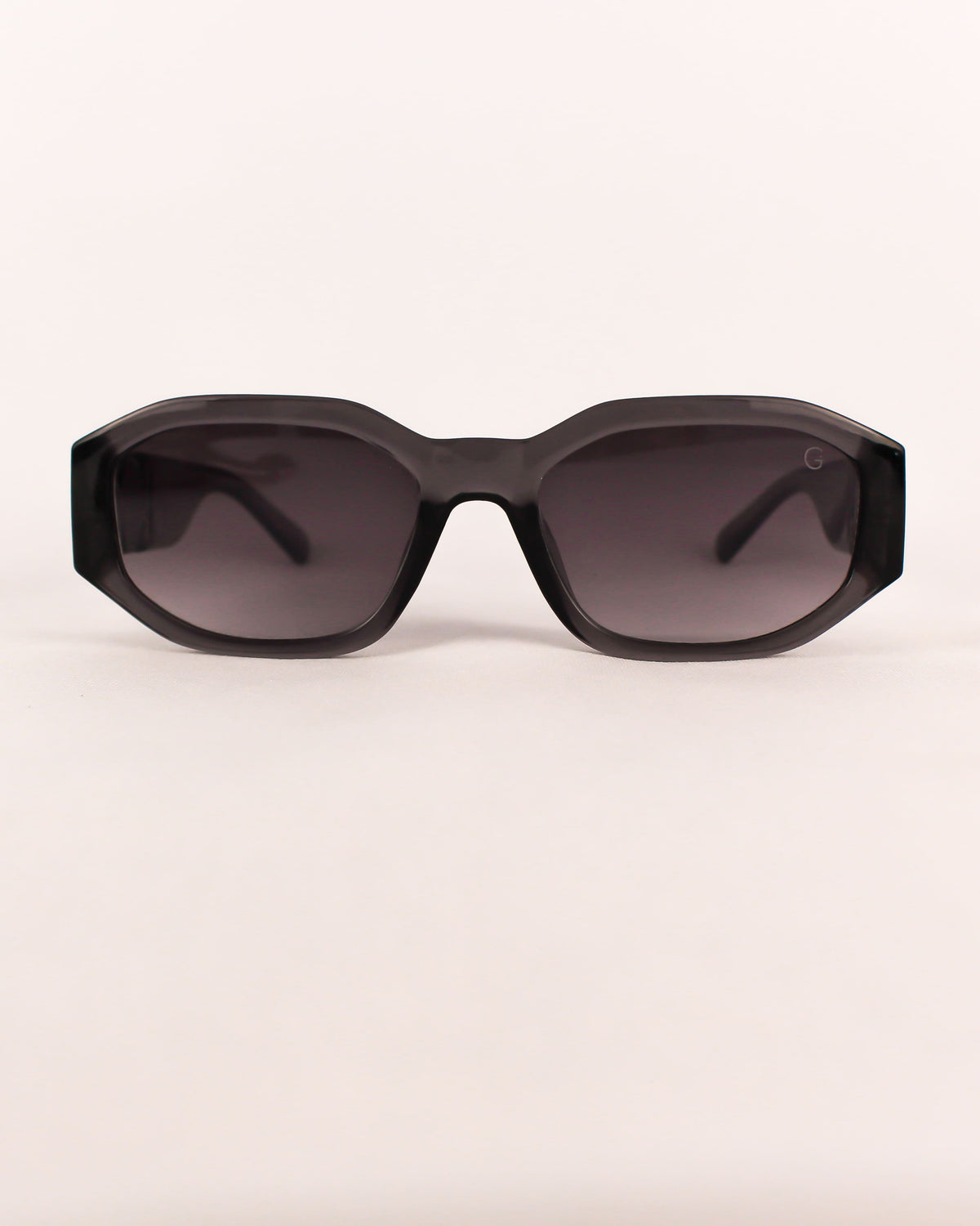 Óculos de Sol Feminino Slim com Detalhe em Metal e Haste Branco/ Preto/ Cinza Premium - Gloss Eyewear